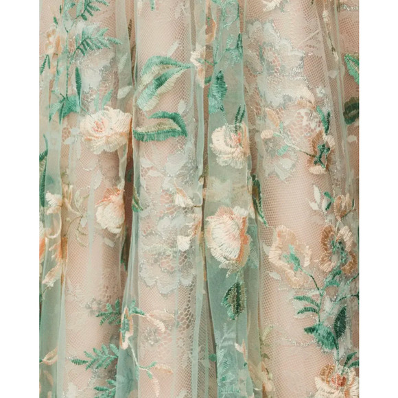 Mac Duggal Floral Embroidered Gown Size 4 NWT Beaded Mesh Formal Dress 79329 - Picture 4 of 11